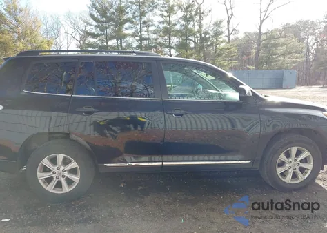 2012 Toyota Highlander Se V6 from USA, damaged, VIN 5TDBK3EHXCS104502